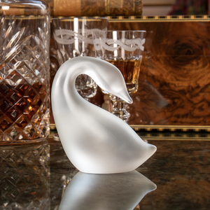 85856_Fabergé hattyú-1.png