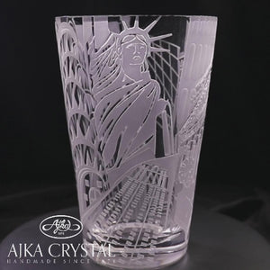 New York Silhouette Vase 9.8 in